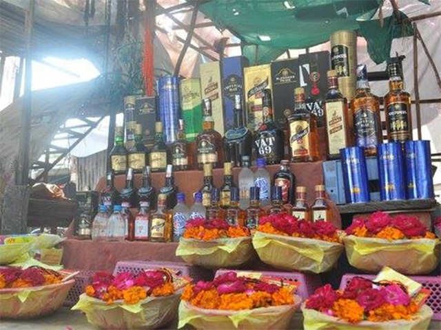 Kal Bhairav Nath temple: Wine is served as prasad here 2 Kal Bhairav Nath temple: Wine is served as prasad here