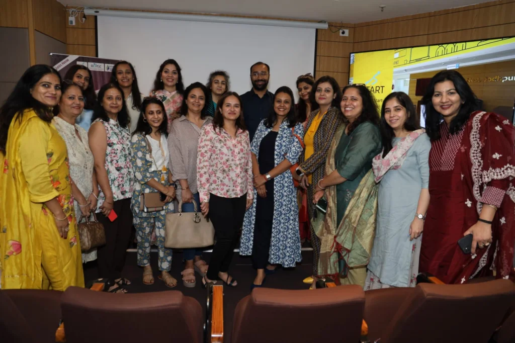 Entreprenuers learn business tips in 'The Smart Money Women' session organised by FORTI Women Wing