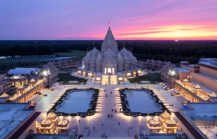 Largest Hindu Temple Outside India Inaugurated In New Jersey - EBNW Story