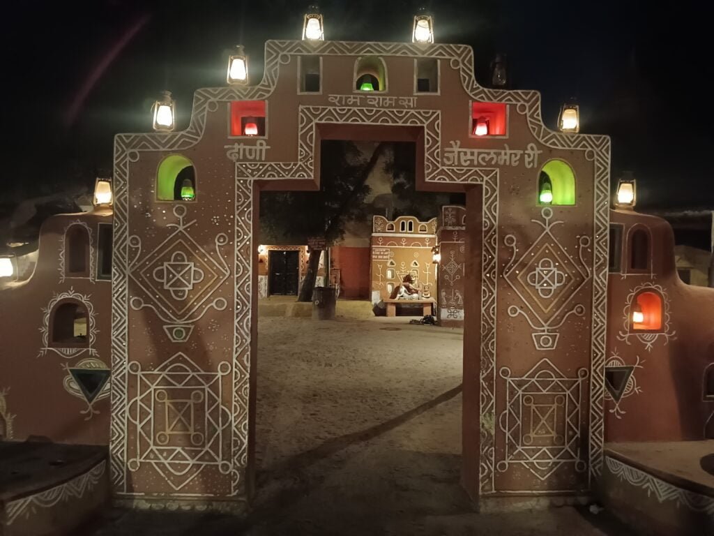 TRAVEL BLOG: A visit to Rajasthan's small village setup at CHOKHI DHANI