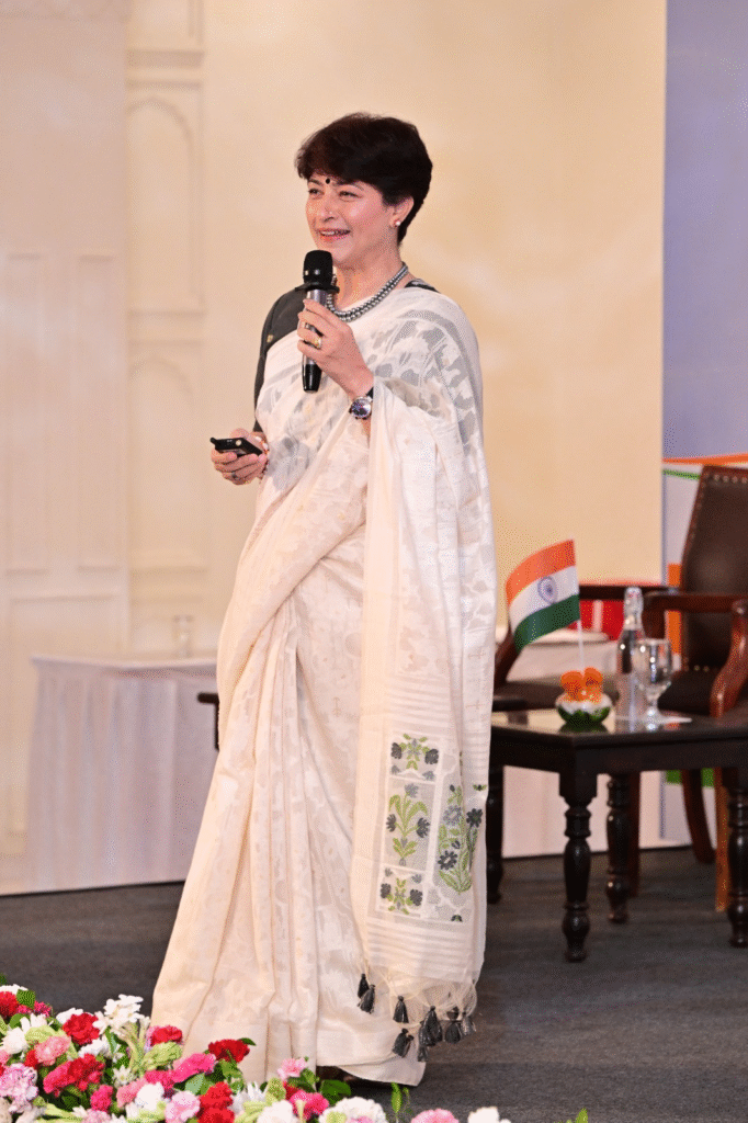 Captain Yashika Bespeaks a Tale of Grit and Courage at 'FLO SWADESH – From Ranks to Realm: Women in Command' in Jaipur. Watch Out Pics of Power-Packed Session...