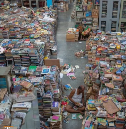 The Bus Conductor Who Built India’s Largest Free Personal Library