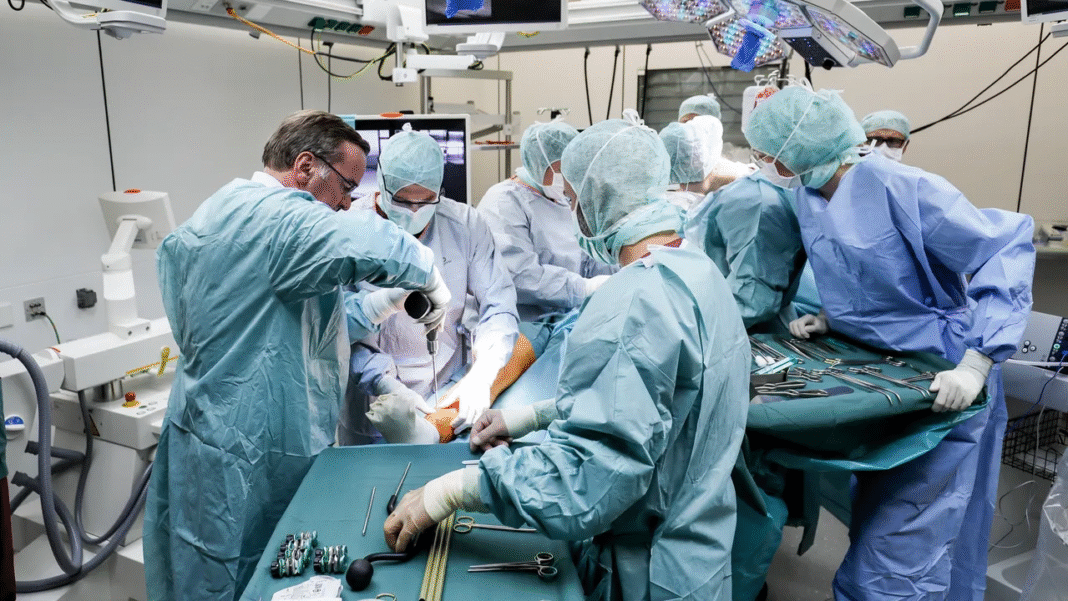 US Surgeon Performs World’s First Remote Surgery Across 4,000 Miles ...