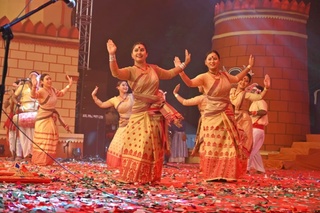 From Pongal, Lohri To Uttarayan, Different Names And Rituals Of Makar Sankranti Across India 5 From Pongal, Lohri To Uttarayan, Different Names And Rituals Of Makar Sankranti Across India