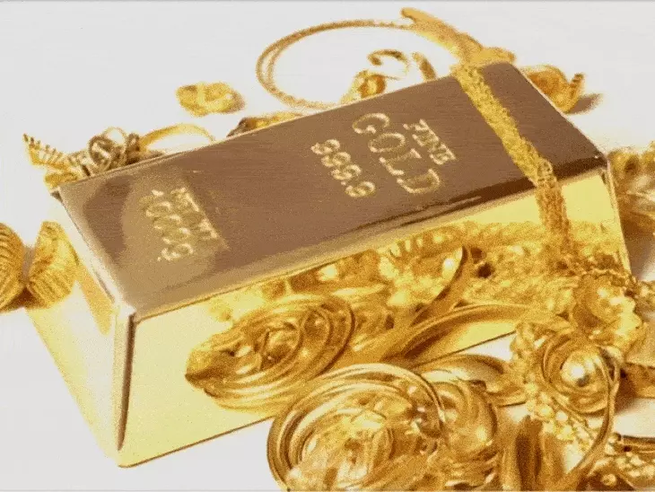 Gold and Silver May Get Cheaper After Budget 2026: Here’s What Investors Should Know 1 Gold and Silver May Get Cheaper After Budget 2026: Here’s What Investors Should Know