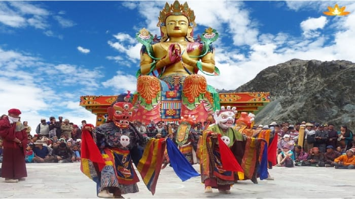 Ladakh Awakens from Winter's Grip: Dosmochey & Stromochey Festivals Kick Off with Vibrant Rituals and Hope! 1 Ladakh Awakens from Winter's Grip: Dosmochey & Stromochey Festivals Kick Off with Vibrant Rituals and Hope!