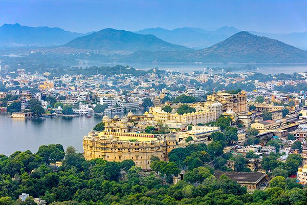 Best-time-to-visit-Udaipur_600x400 (1)