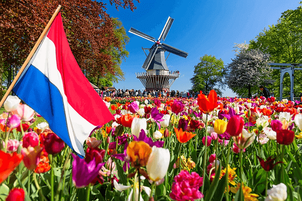 Top 10 Countries to Visit in April 2026