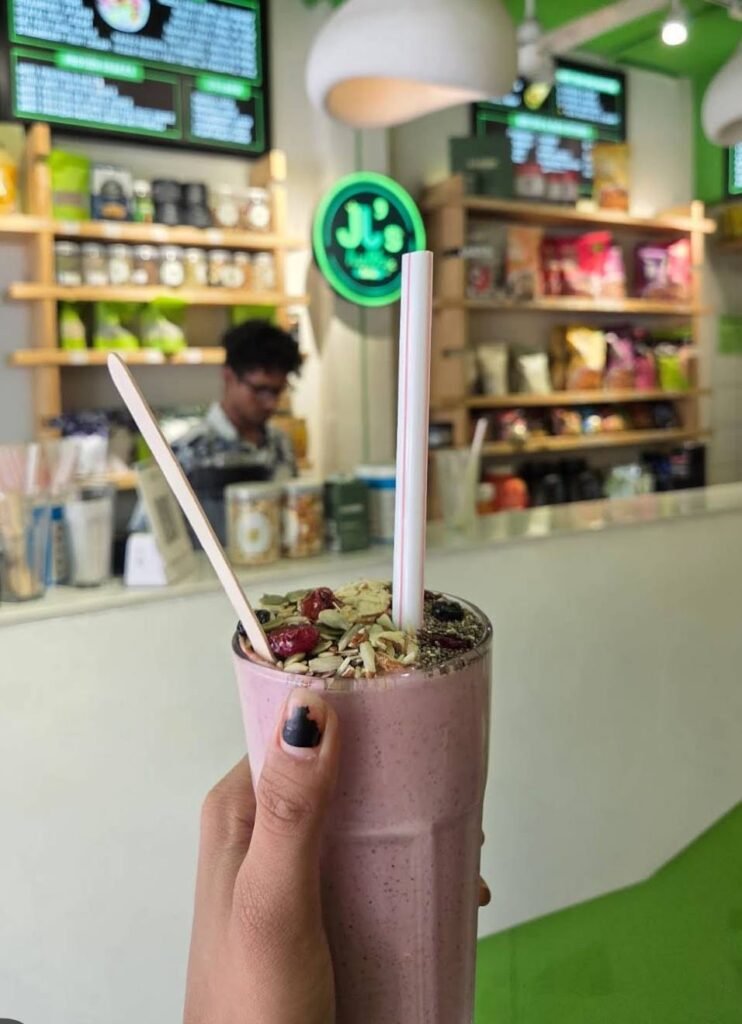 Eat Well, Travel Slow: The Growing Popularity of Healthy Travel Experiences