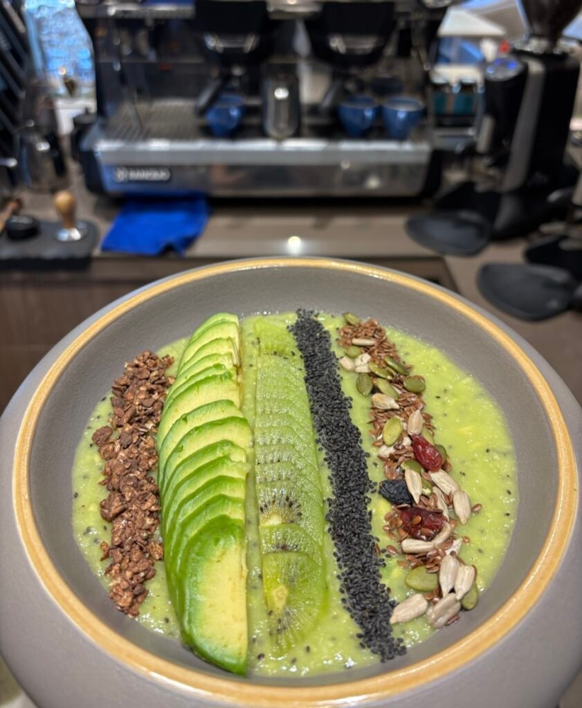 Eat Well, Travel Slow: The Growing Popularity of Healthy Travel Experiences