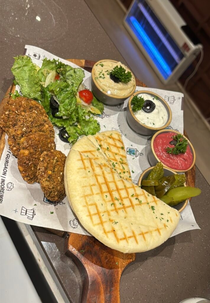Eat Well, Travel Slow: The Growing Popularity of Healthy Travel Experiences