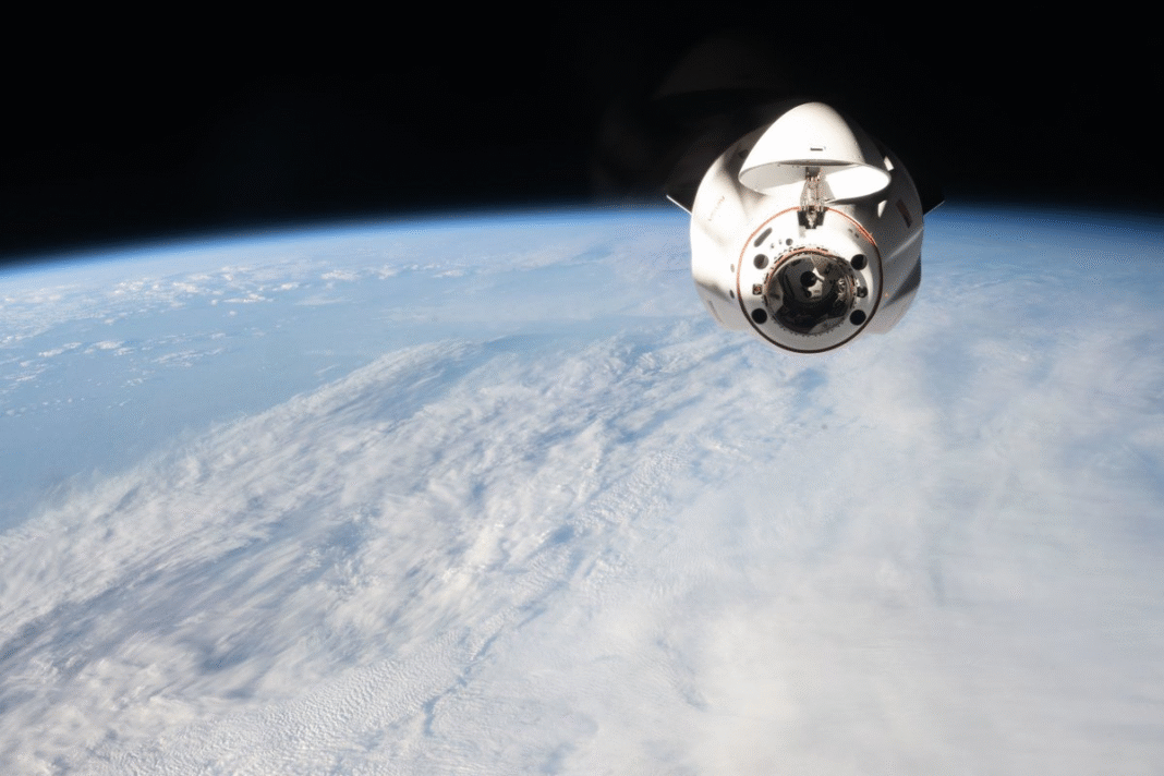 ISS Becomes A Floating Medical Lab As NASA Astronauts Conduct Cancer ...