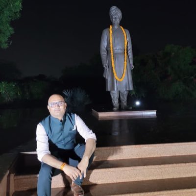 When Heritage Meets Innovation: An Exclusive Conversation with Master Sculptor Naresh Kumar Kumawat