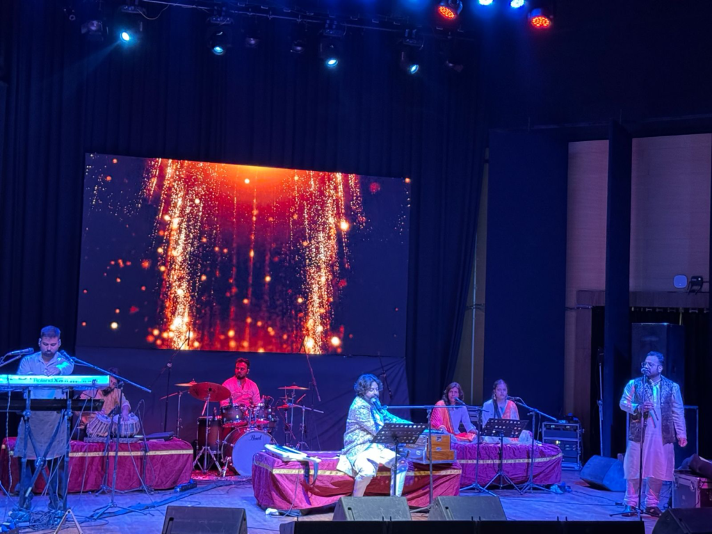'Vibes with Bhakti' Blends Music and Meditation in Jaipur