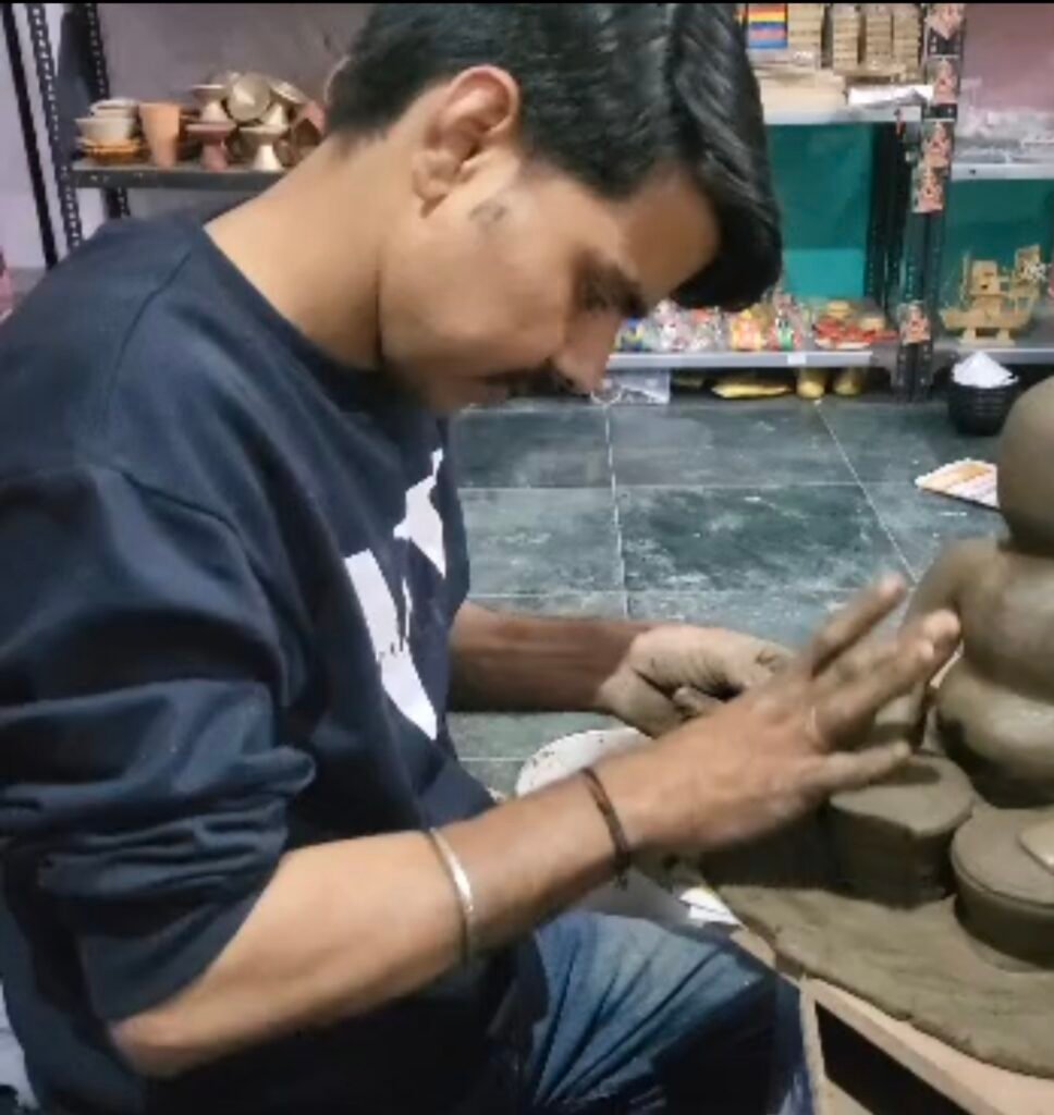 Clay, Craft and Devotion: How a Molela Family Keeps Eco-friendly Ganesh Tradition Alive