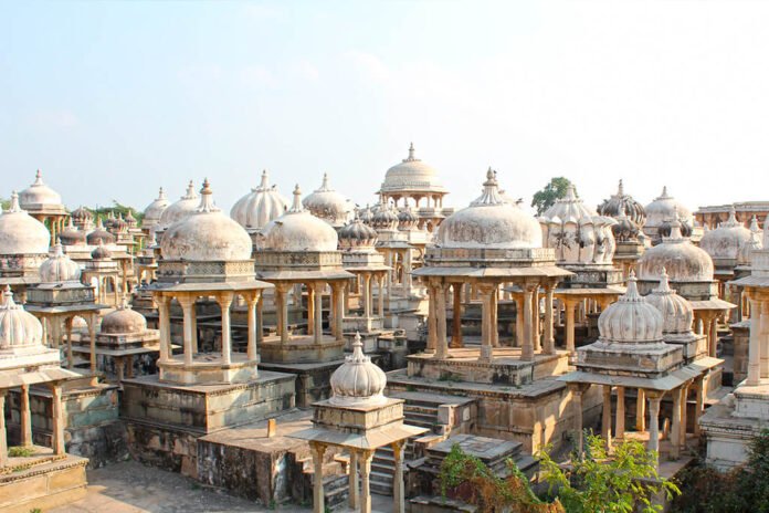 ahar-cenotaphs-udaipur-india-tourism-1 (1)
