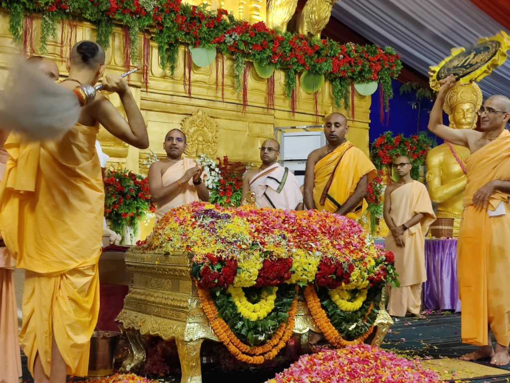 Devotion, Music and Spiritual Ecstasy Mark Srila Prabhupada’s Vyasa-Puja at Gupt Vrindavan Dham