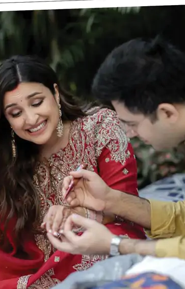 Karwa Chauth 2026 Celebrity Stories: From Virat Kohli Fasting for Anushka to Nick Jonas Taking Priyanka Above the Clouds