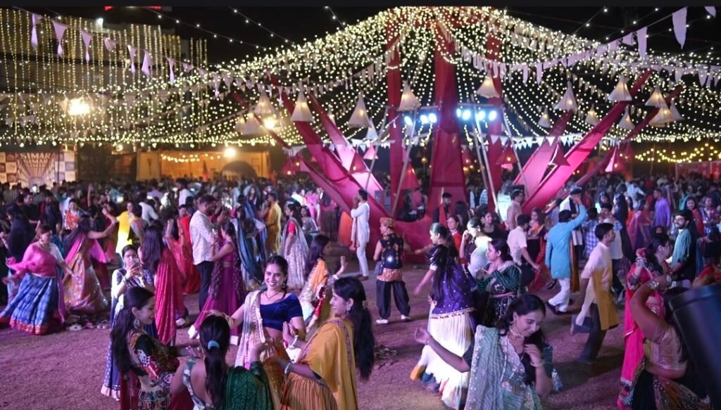 Navrang Navratri Brings the Authentic Spirit of Gujarati Garba to Udaipur 5 Navrang Navratri Brings the Authentic Spirit of Gujarati Garba to Udaipur